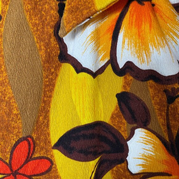 VINTAGE Royal Hawaiian Shirt - Picture 4 of 4